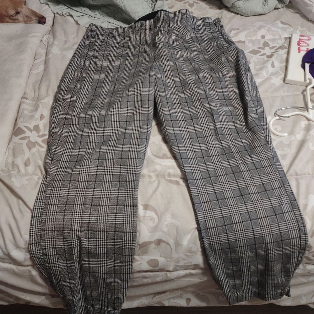 Old navy pants side zipper